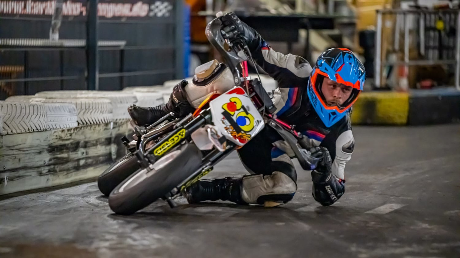 Kartaction auf der Bahn